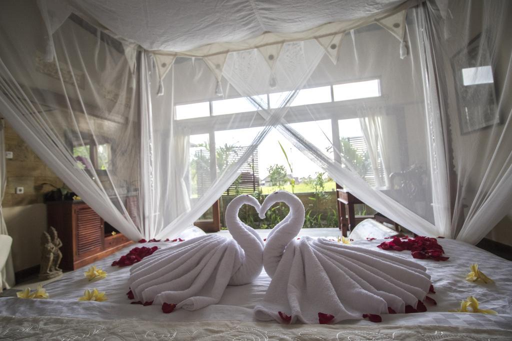 Junjungan Serenity Ubud Villa & Spa Exterior foto