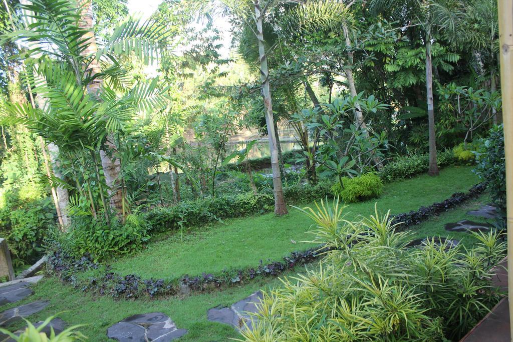 Junjungan Serenity Ubud Villa & Spa Exterior foto